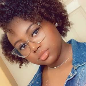 Meet your Posher, Alaina